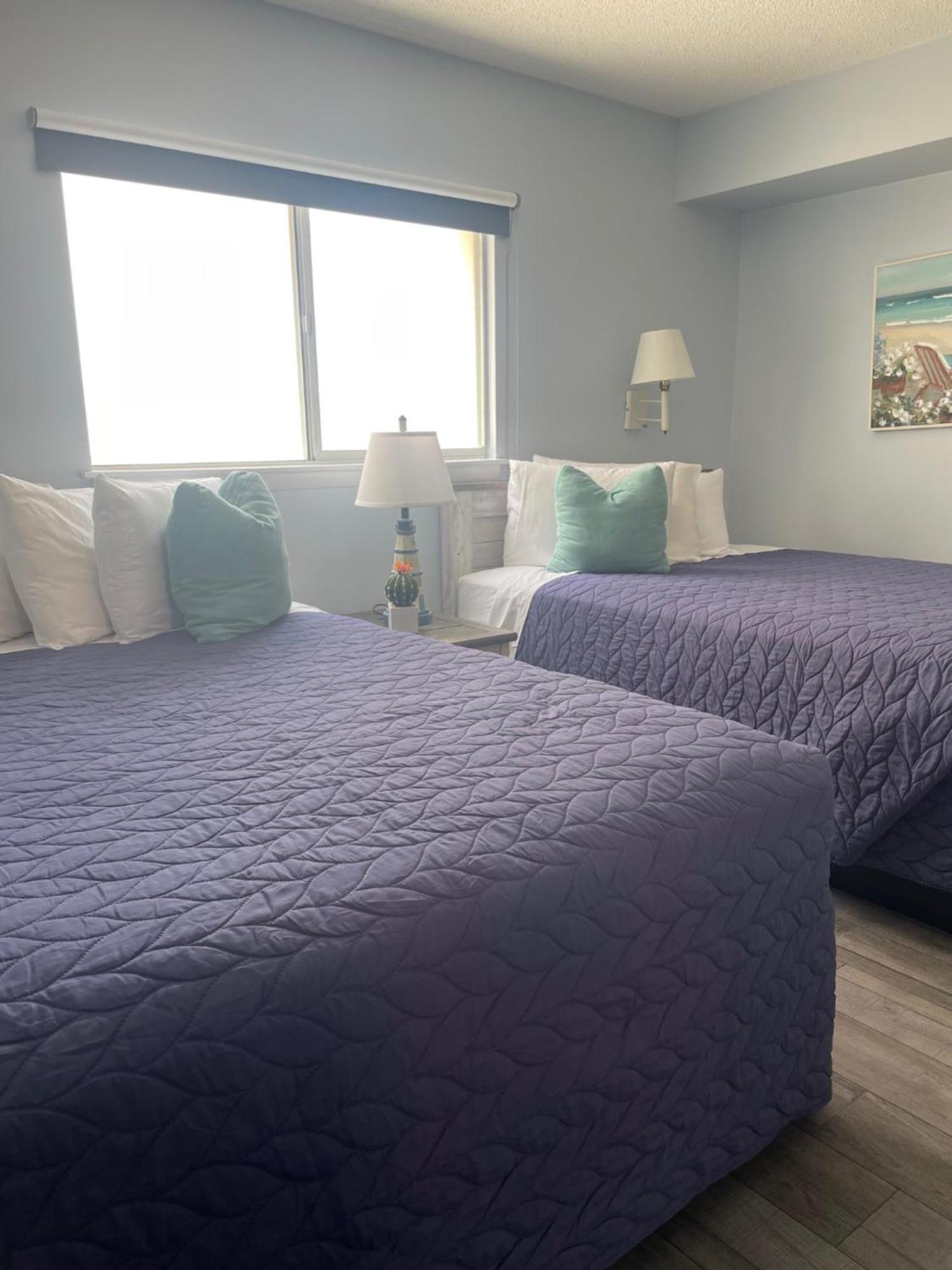 Acacia Beachfront Resort Уайлдууд Крест Екстериор снимка