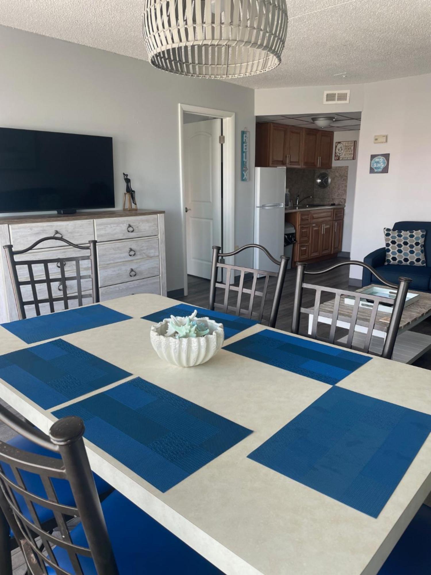 Acacia Beachfront Resort Уайлдууд Крест Екстериор снимка
