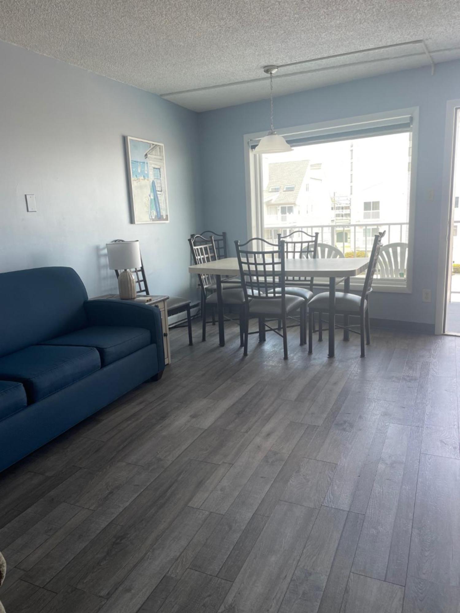 Acacia Beachfront Resort Уайлдууд Крест Екстериор снимка